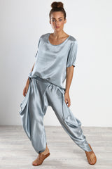 Loni Tee, Silk