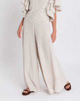 Lala Pant, Natural
